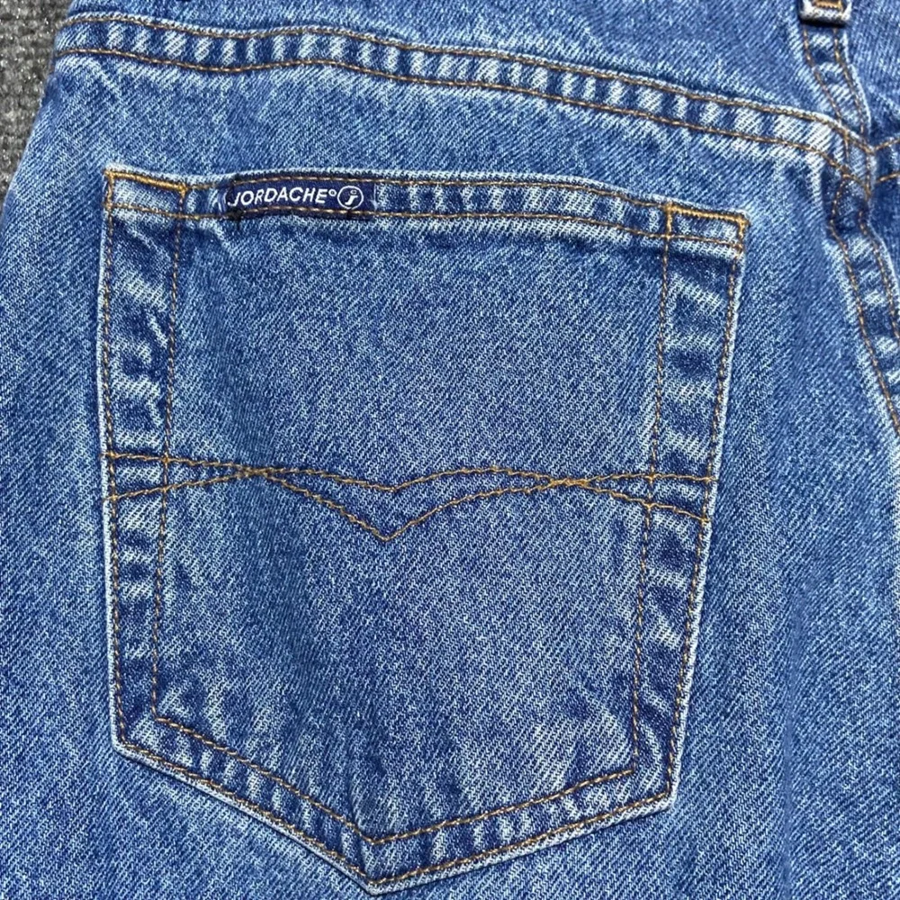 Vintage Jordache 90s High Waisted Straight Leg Blue Mom Jeans Size 11/12 Long